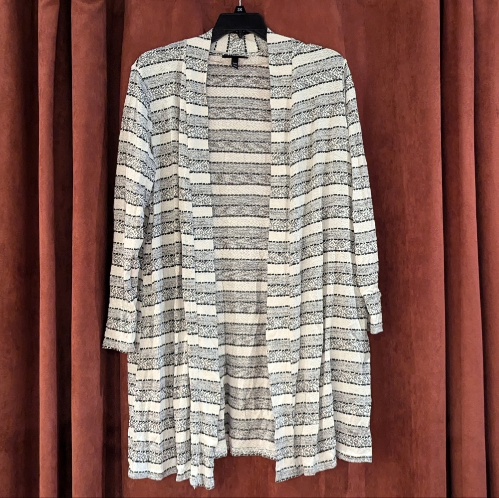 Striped Duster - Picture 2 of 7